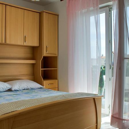 Apartments Sosic 罗维尼 外观 照片