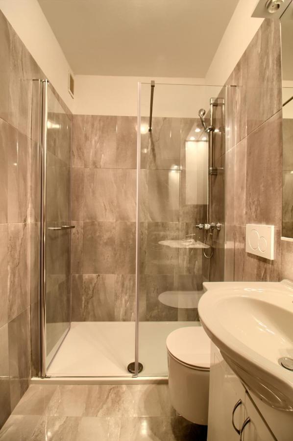 Apartments Sosic 罗维尼 外观 照片